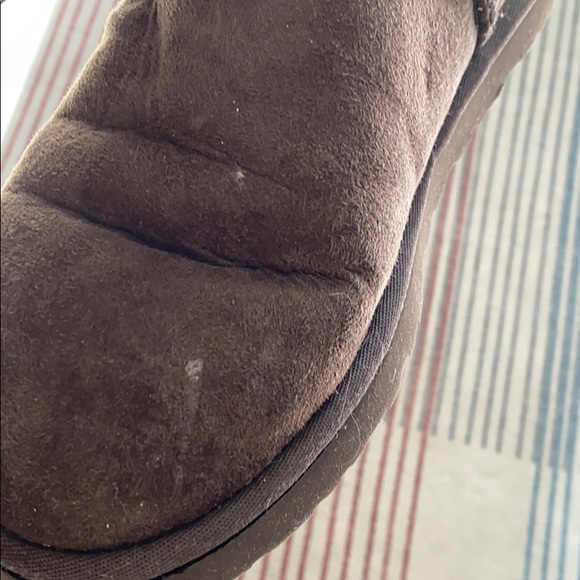 Ugg Classic Boots - Picture 10 of 10